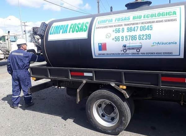 Limpieza de baños químicos